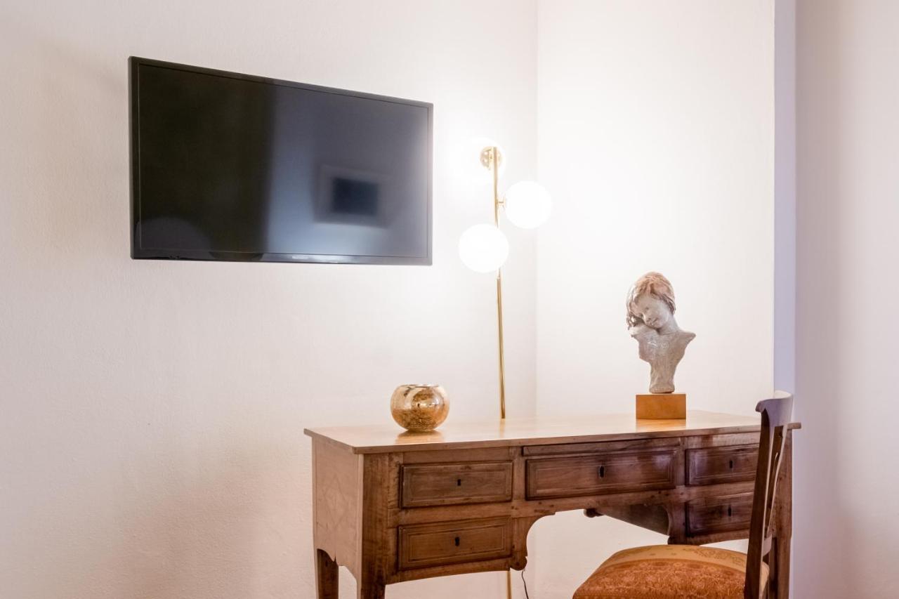 Lo Scrigno Delle 2 Torri! Nel Cuore Del Centro, Vicino A Via Rizzoli Bologna