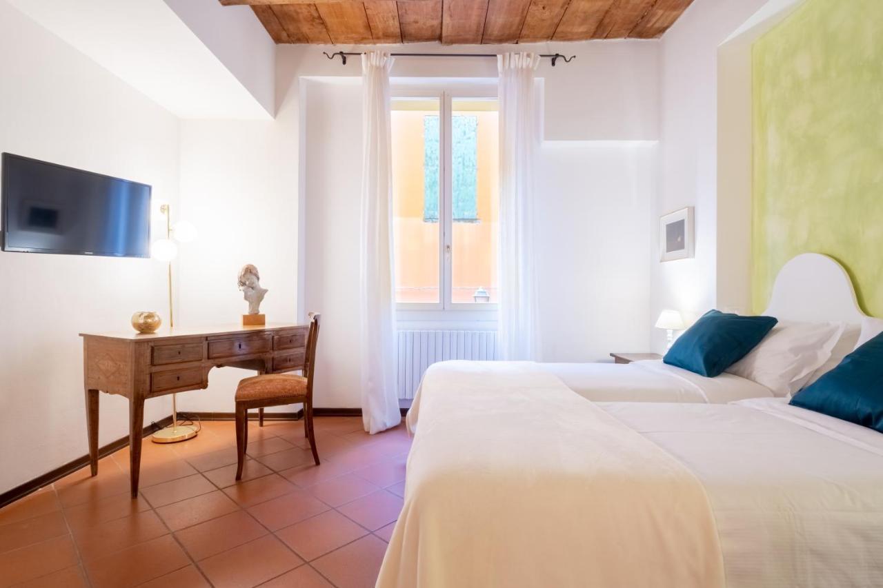 Lo Scrigno Delle 2 Torri! Nel Cuore Del Centro, Vicino A Via Rizzoli *