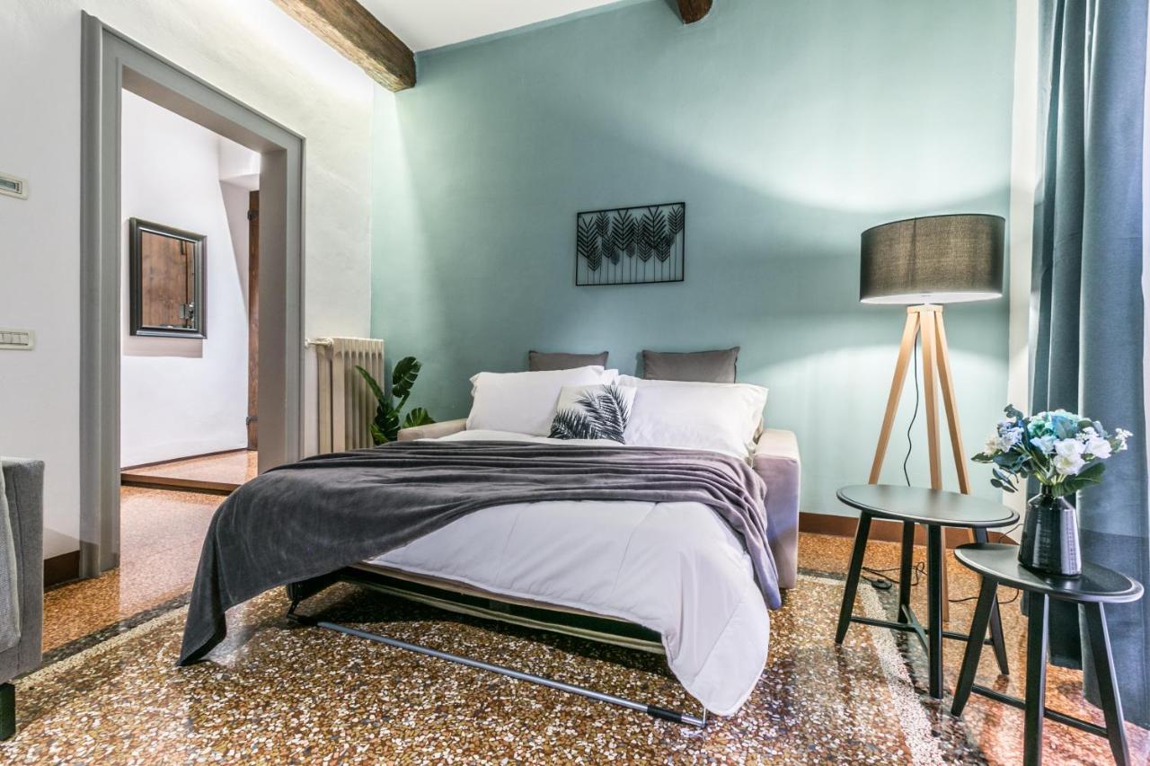 Familybo Santo Stefano Apartment *