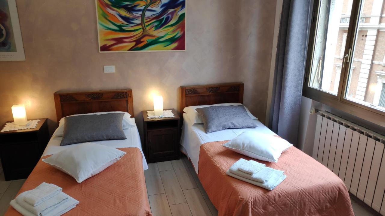 Bed & Breakfast Centrale Bed & Breakfast Bologna