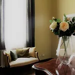 Rooms Hercolani