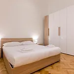 Finelli Apartment