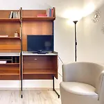 Ur-Nest Mitelli