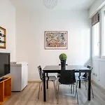Porta Mascarella Apartment By Wonderful Italy