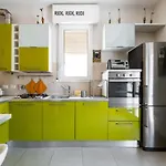 Bergonzoni Modern Apartment By Wonderful Italy