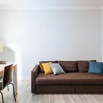 Canonica Family Apartment By Wonderful Italy