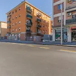 San Donato Fiere Essential Apartment W/Parking