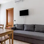 Delia\'S Studios In The City Center By Wonderful Italy