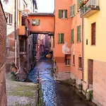 Matildeland Appartamento Centro Storico - Via Indipendenza