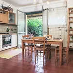 Ca\'Molino Ampio Appartamento Con Giardino Privato Vicino Al Centro Storico Fiera Ospedale Stazione Centrale Aeroporto Centergross