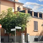 Charming Studio Near Bologna Historic Centre 45 M² + Parking