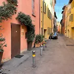 Santo Stefano Square
