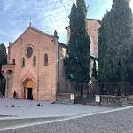Santo Stefano Square