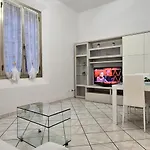 Luxury Station Apartment