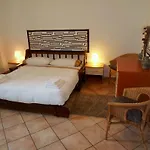Mirabilia