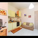 Elisa\'S House