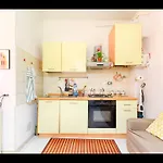 Elisa\'S House