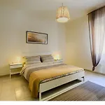 Elisa\'S House