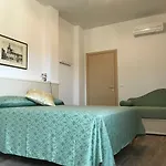 Guest House In Piazza