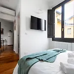 Getthekey Avesella Apartment