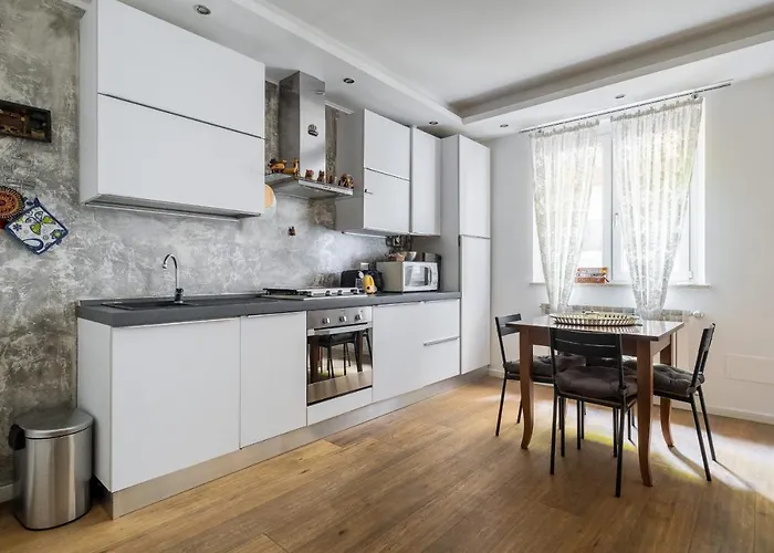 XVI Charm Apartment By Wonderful Italy