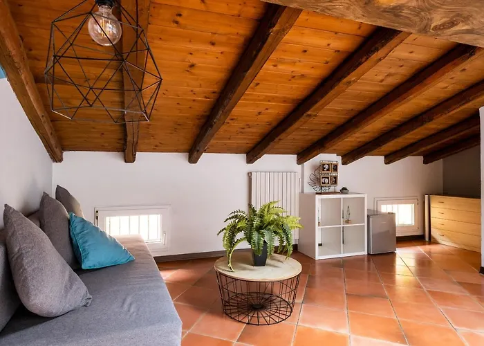 Mansardina Nosadella 9 By Wonderful Italy