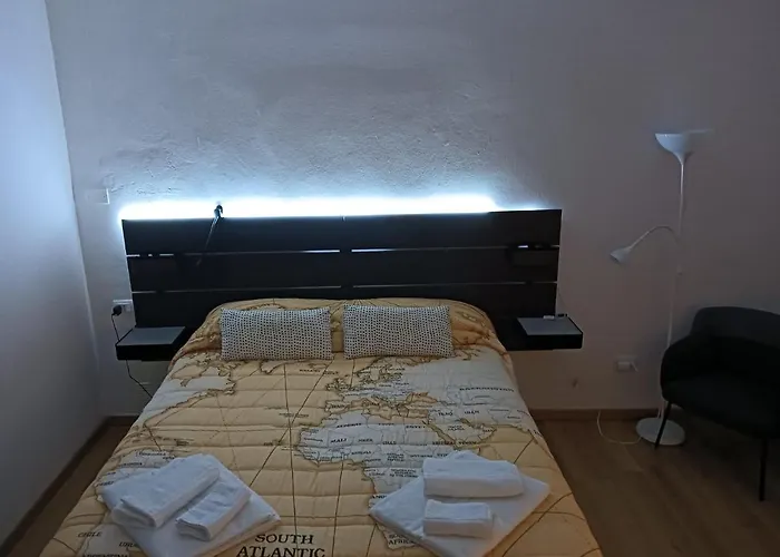B&B Fiera Station Rooms