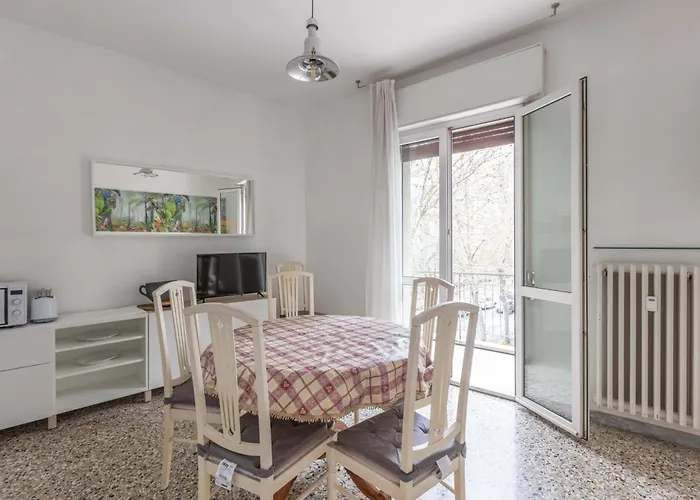 Stalingrado, Bologna By Short Holidays