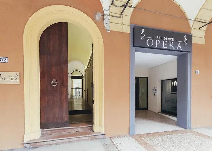 Opera Residence