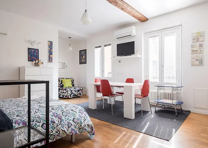 Travel House Bologna