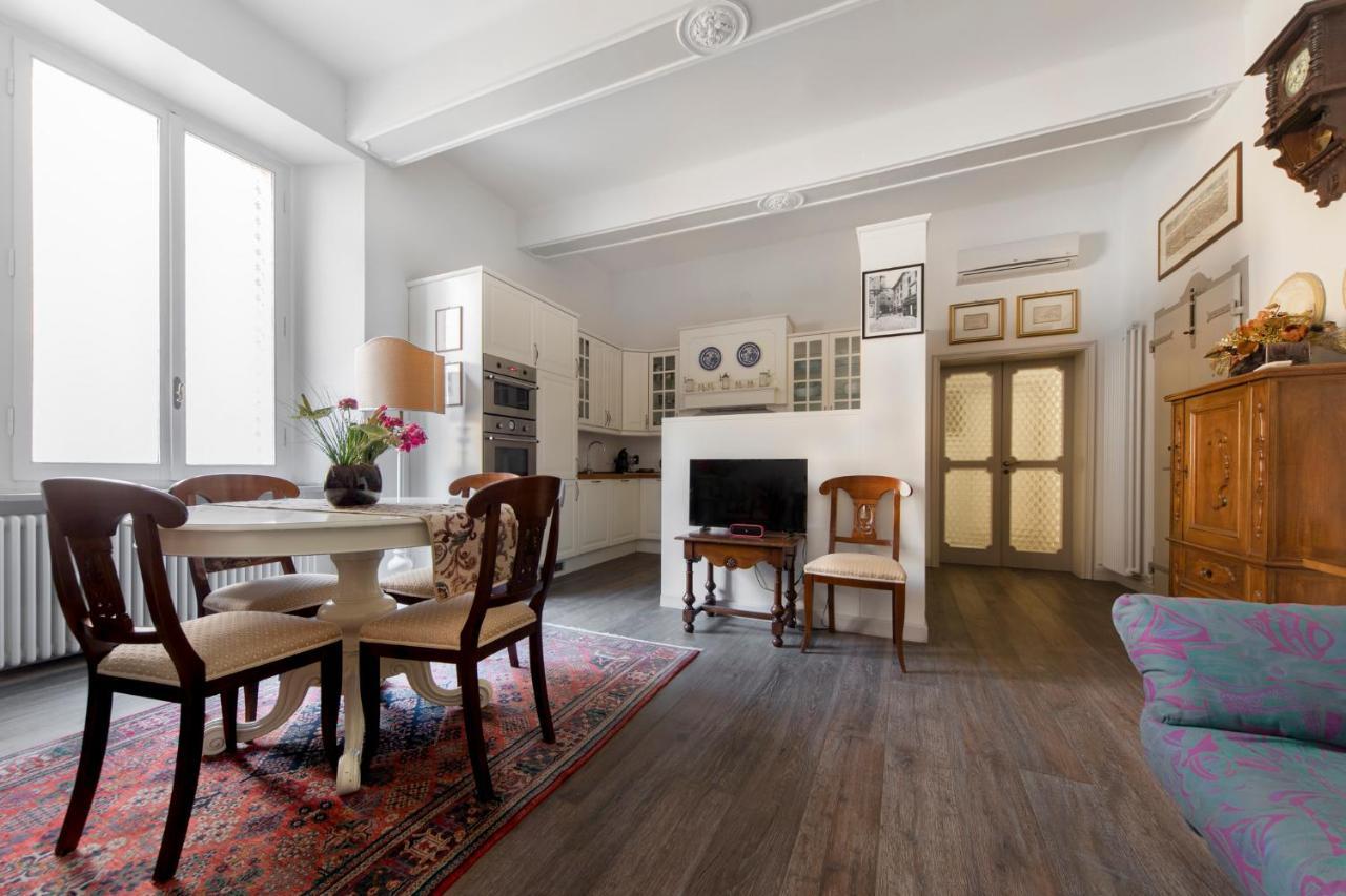 Ur-nest De' Fusari Apartment