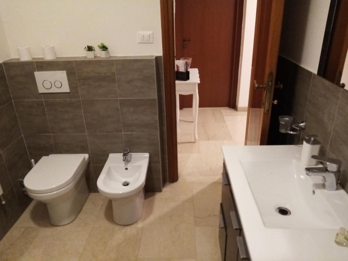 Bed & Breakfast Affittacamere Noemi Livia Bologna