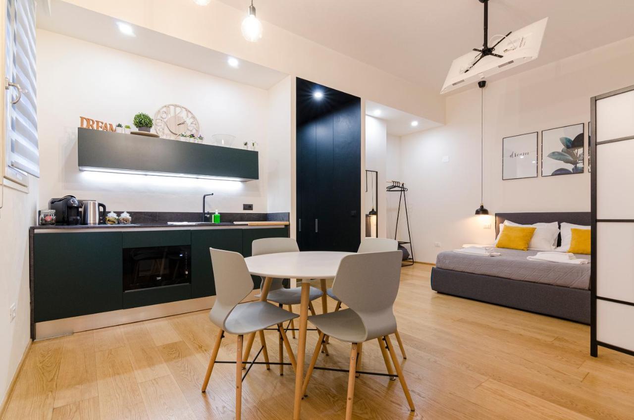 Aemilia Apartment *
