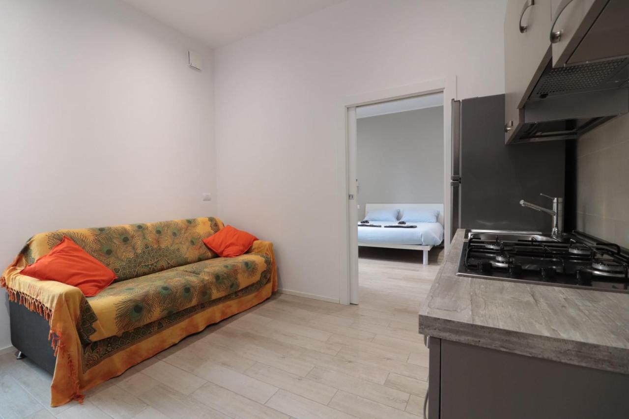Moon Apartment *
