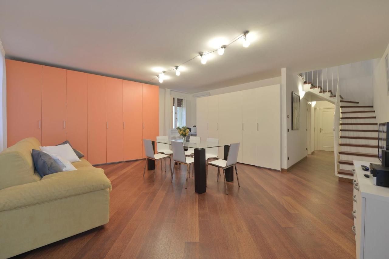 Ur-nest Moline Apartment