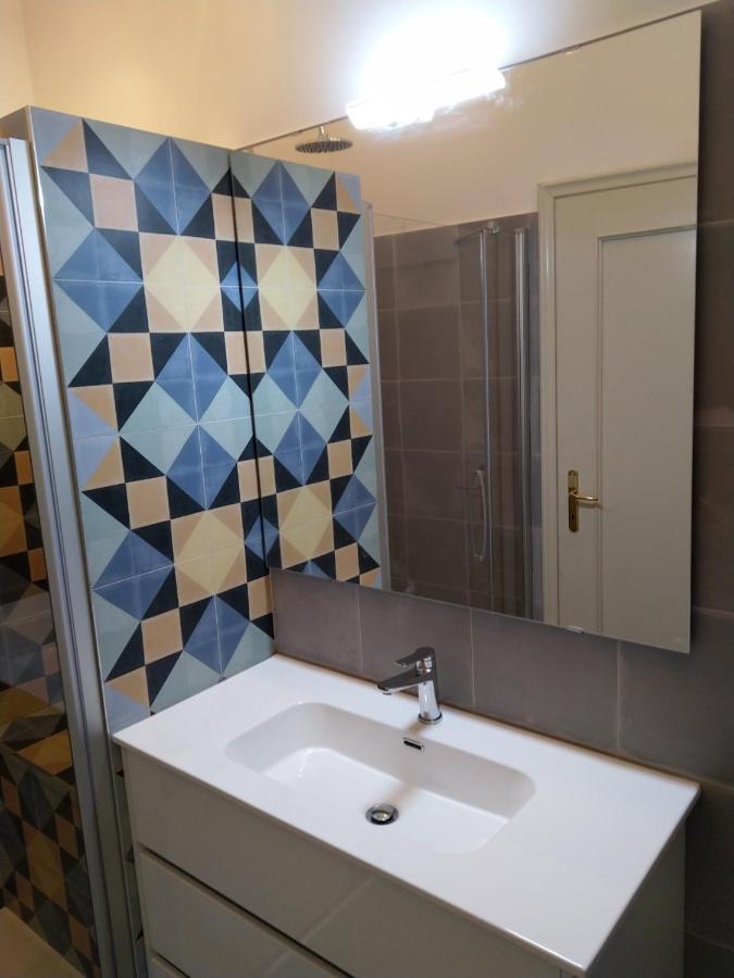 Bed & Breakfast Via Del Carro Bologna