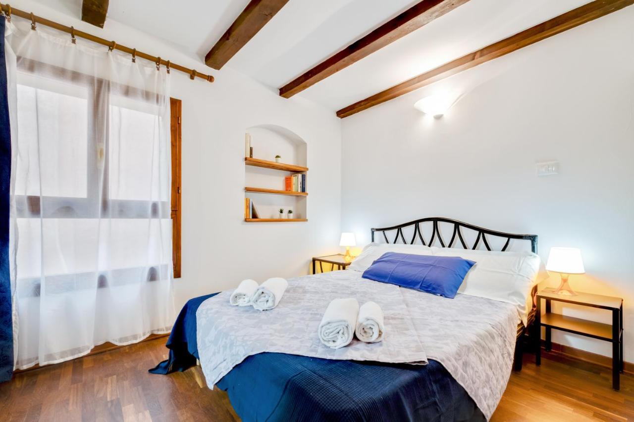 Apartment Tra Le Due Torri E Piazza Santo Stefano