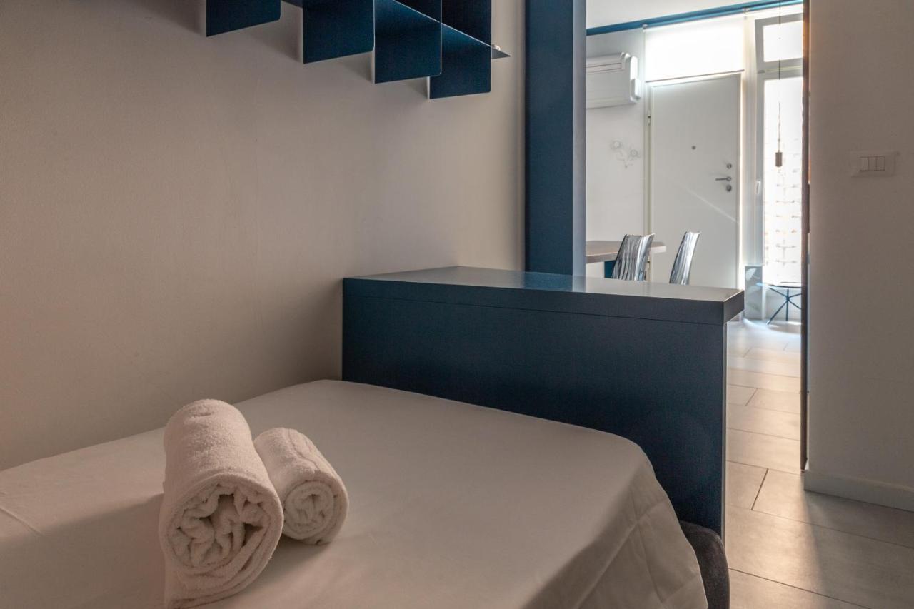 Blue And Cozy Apartment, Via Acri Apartment