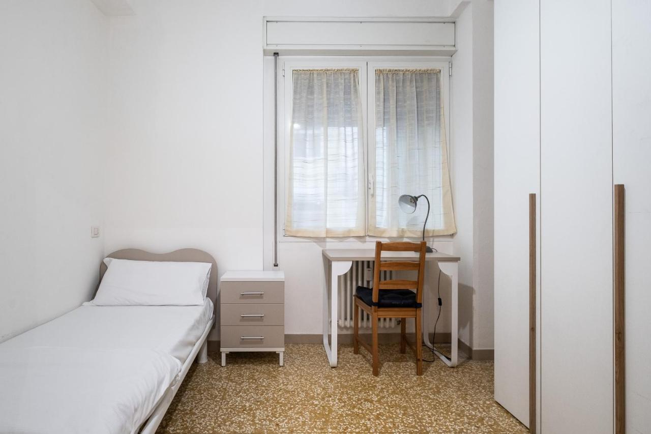 Apartment Piazza De' Calderini By Wonderful Italy