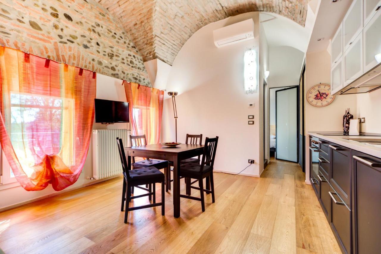 A Saltarelli Vicino All'aeroporto Apartment
