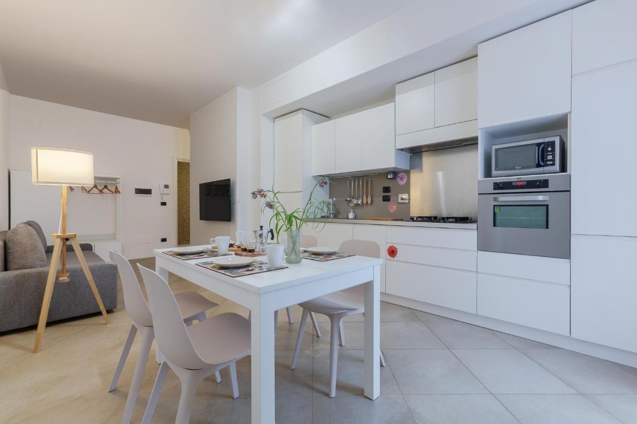 Apartment Crocetta Certosa Con Balcone