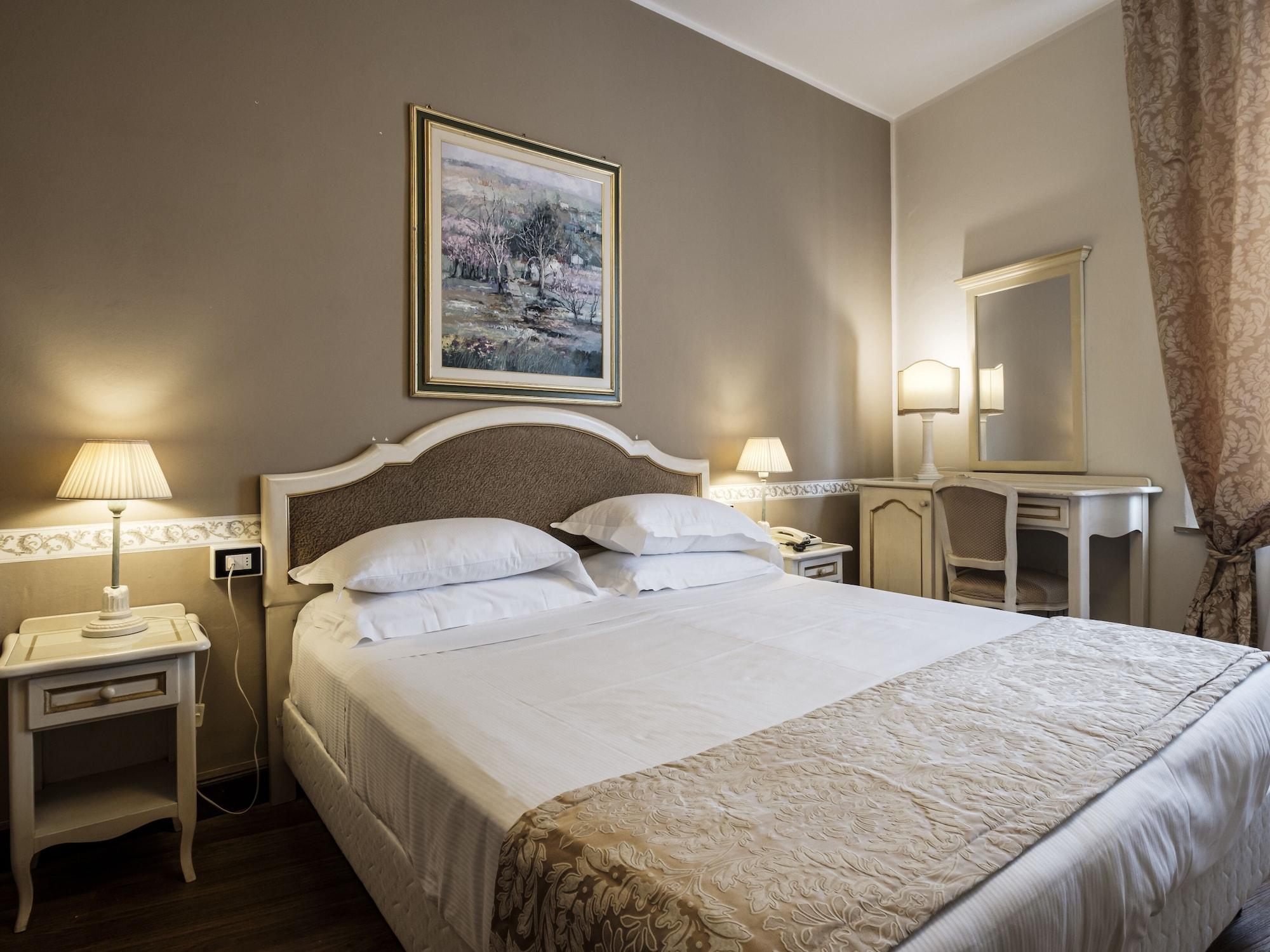 Accademia Hotel