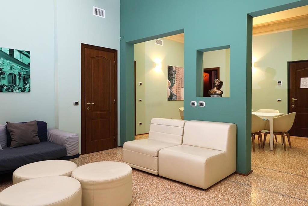 Re Enzo Bologna