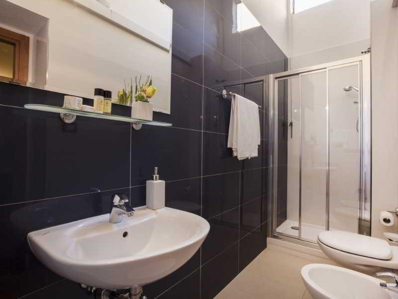 Accademia Hotel 3*