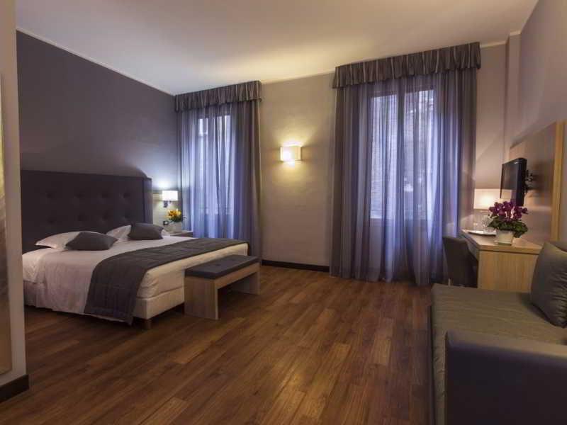 Accademia Hotel