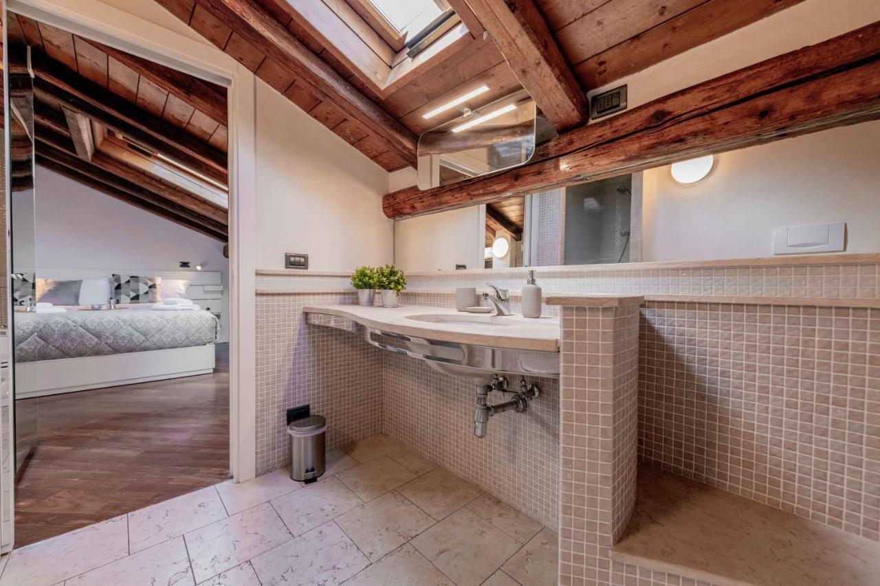 Realkasa Attico Indipendenza Apartment *
