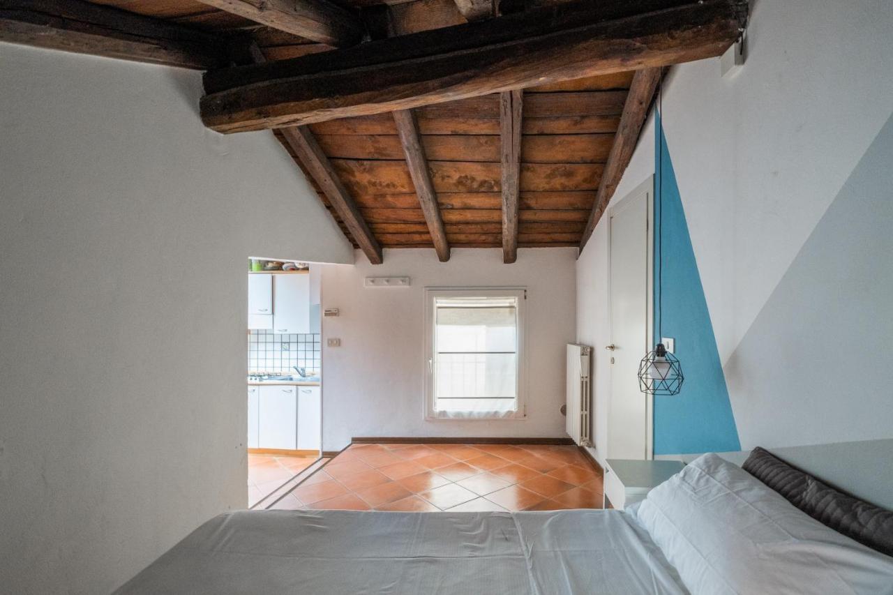 Apartment Mansardina Nosadella 9 By Wonderful Italy