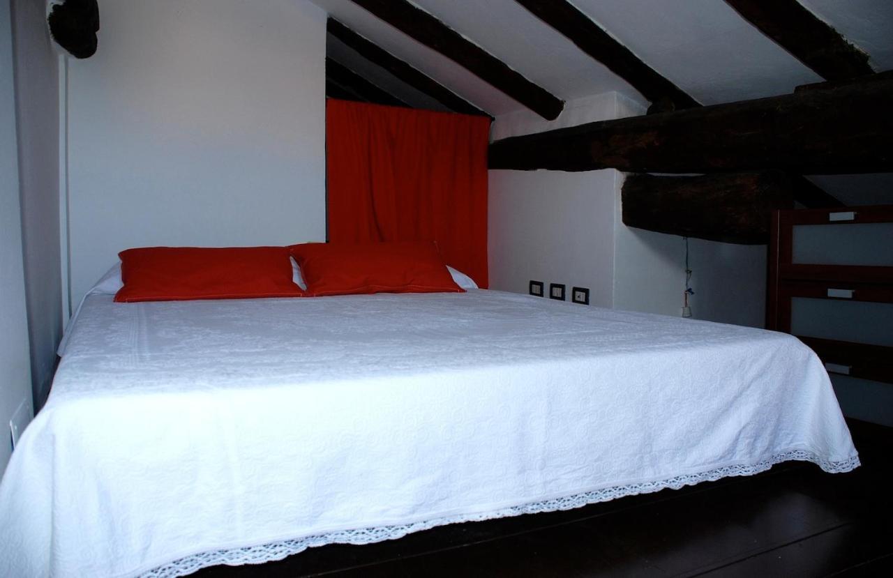 Appartement Pisolo In Citta Nel Centro Storico