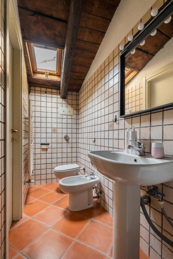 Apartment Mansardina Nosadella 9 By Wonderful Italy
