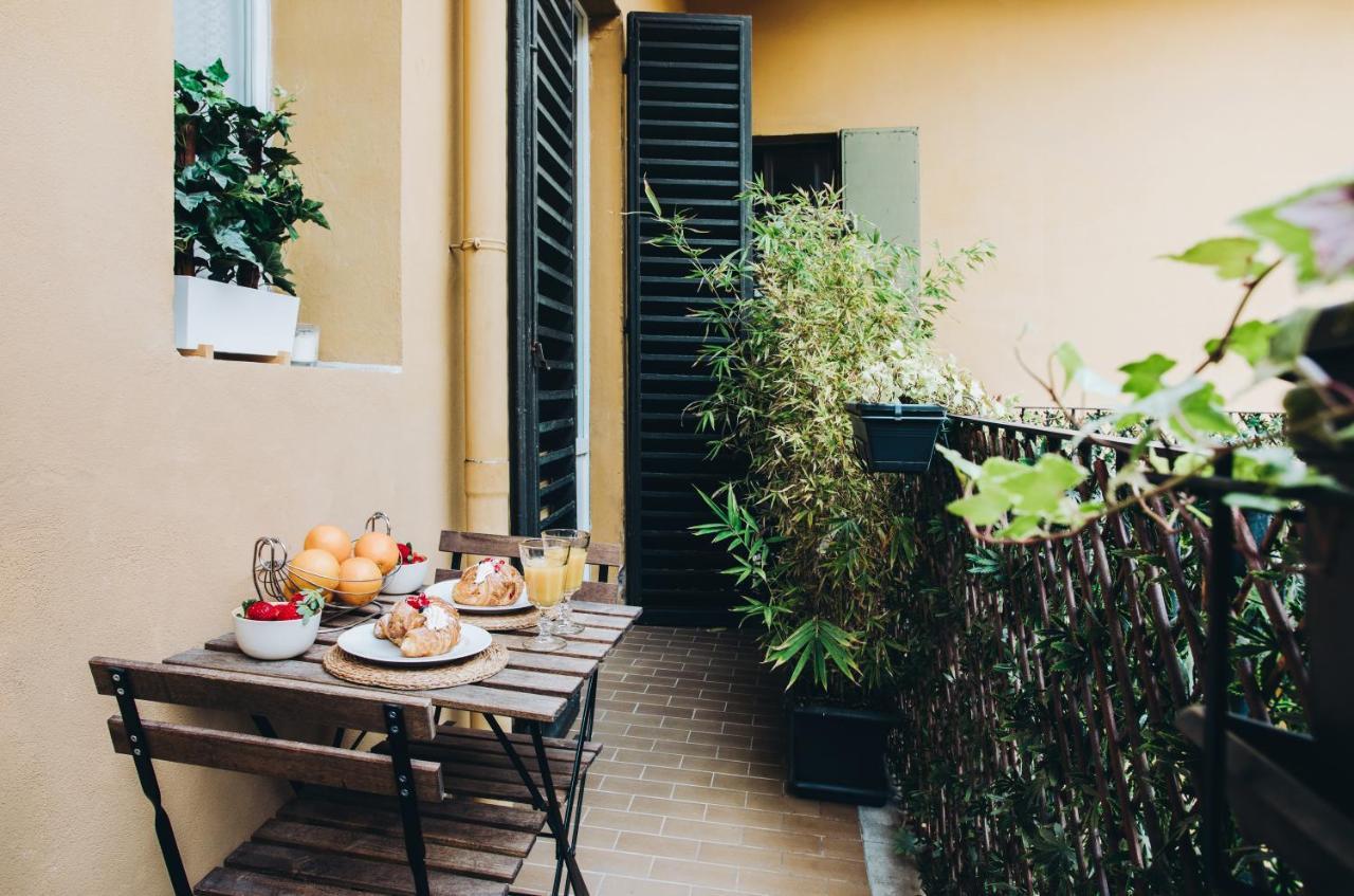 Begatto Balcony *